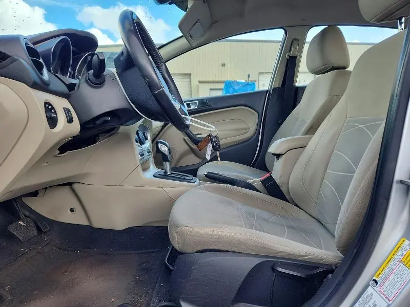2015 FORD FIESTA SE  