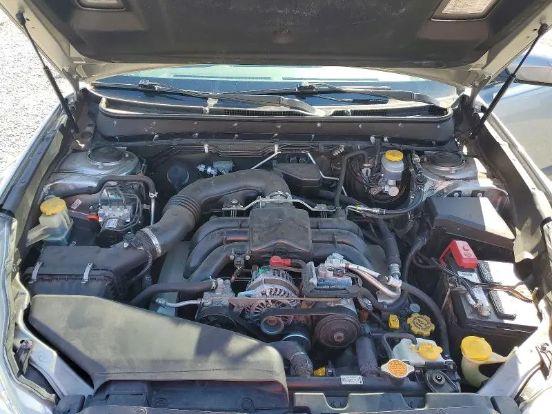 2011 SUBARU OUTBACK 3.6R LIMITED  