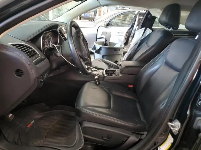 2017 CHRYSLER 300 LIMITED  