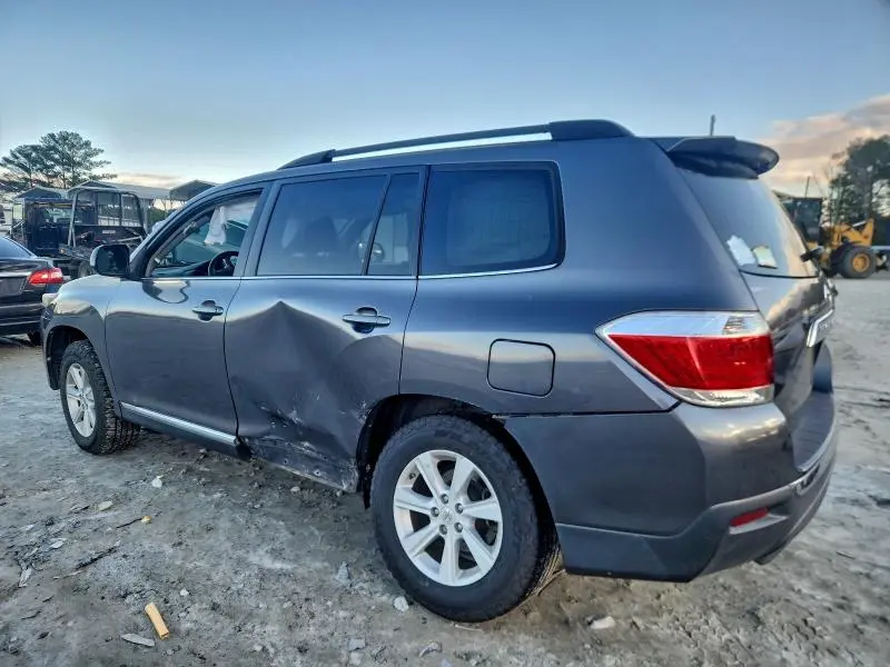 2013 TOYOTA HIGHLANDER BASE  