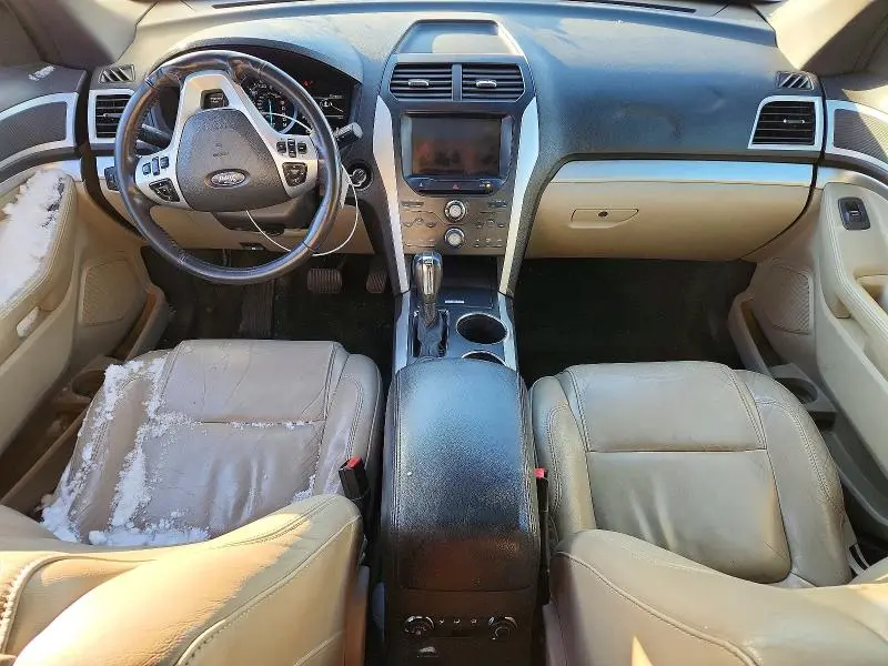 2011 FORD EXPLORER XLT  