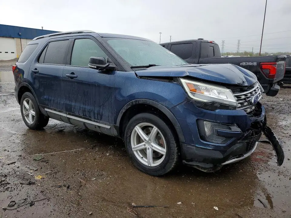 2016 FORD EXPLORER XLT  