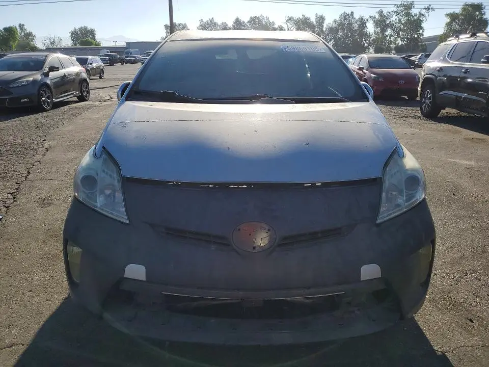 2014 TOYOTA PRIUS THREE  