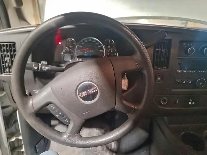 2017 GMC SAVANA G2500  