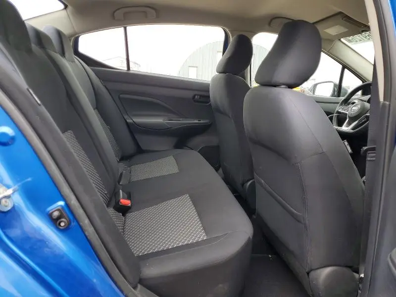 2020 NISSAN VERSA S  