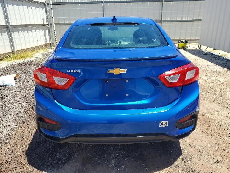 2016 CHEVROLET CRUZE LT  