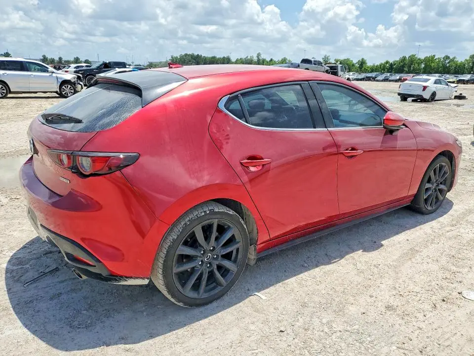 2020 MAZDA 3 PREMIUM  