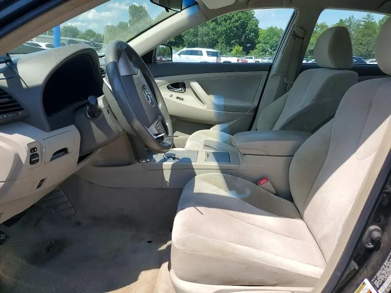 2010 TOYOTA CAMRY BASE  
