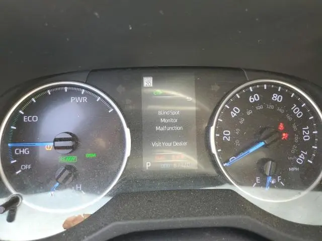 2019 TOYOTA RAV4 XLE  