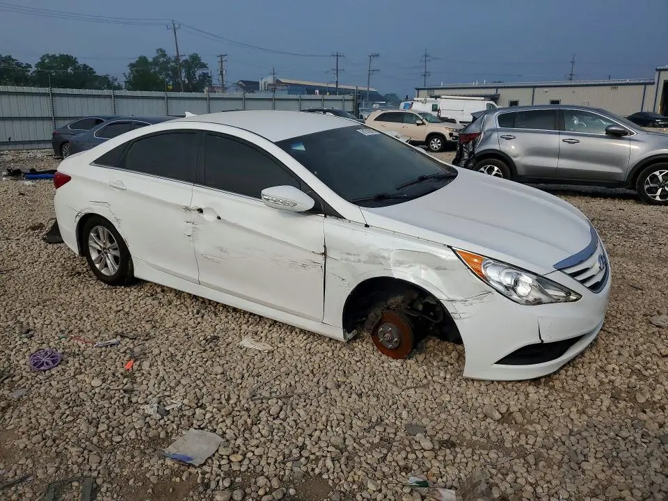2014 HYUNDAI SONATA GLS  
