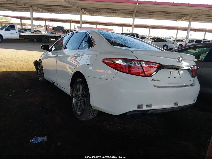 2017 TOYOTA CAMRY SE