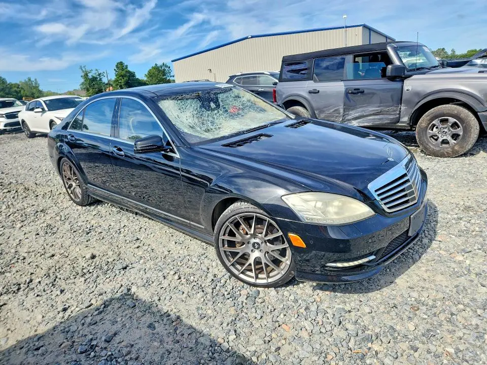 2013 MERCEDES-BENZ S 550  