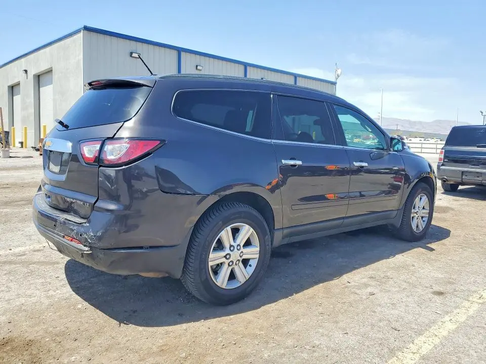2014 CHEVROLET TRAVERSE LT  