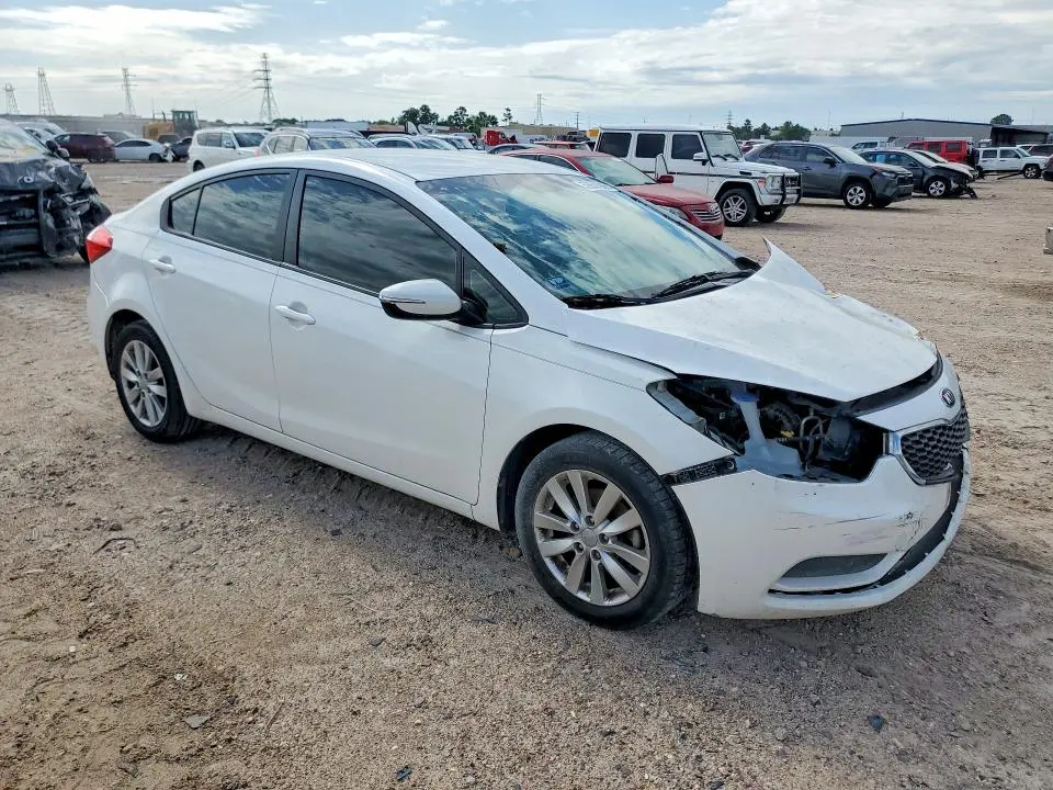 2014 KIA FORTE LX  
