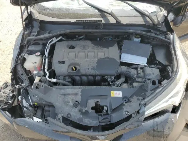 2019 TOYOTA C-HR XLE  