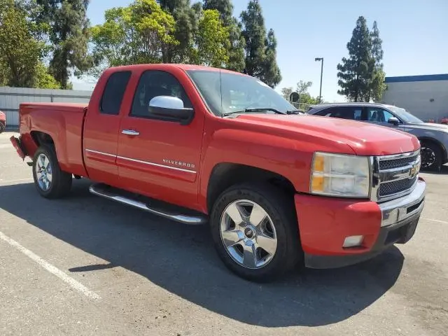 2011 CHEVROLET SILVERADO C1500 LT  