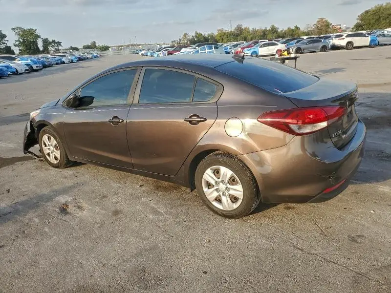 2018 KIA FORTE LX  