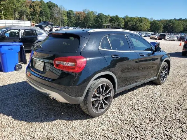 2017 MERCEDES-BENZ GLA 250  