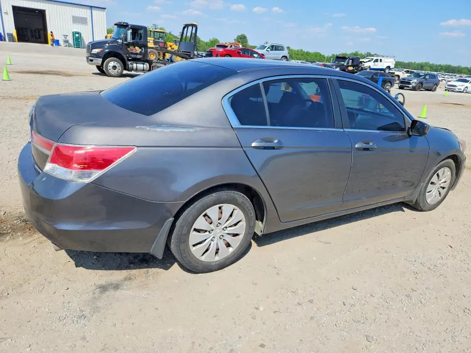 2011 HONDA ACCORD SE  