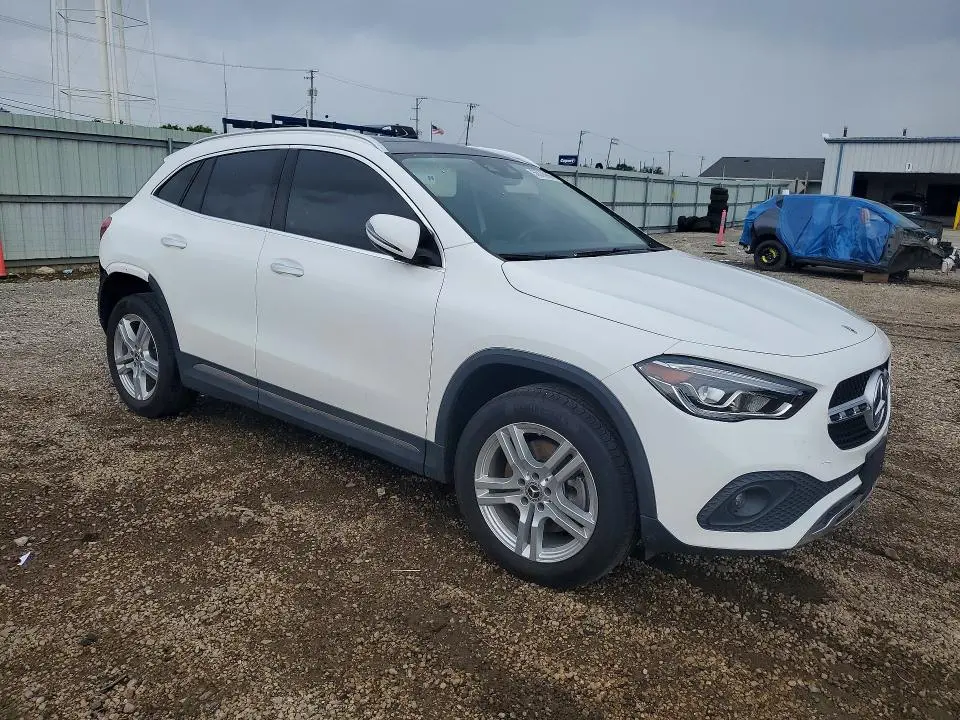 2021 MERCEDES-BENZ GLA 250 4MATIC  