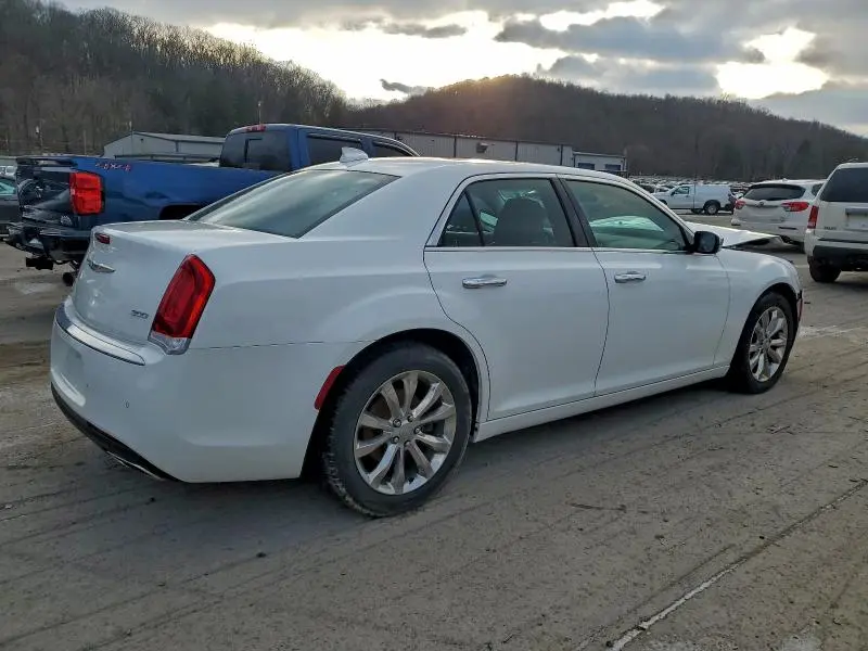 2019 CHRYSLER 300 LIMITED  