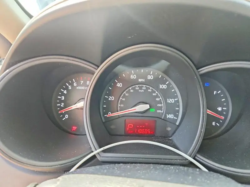 2013 KIA RIO LX  