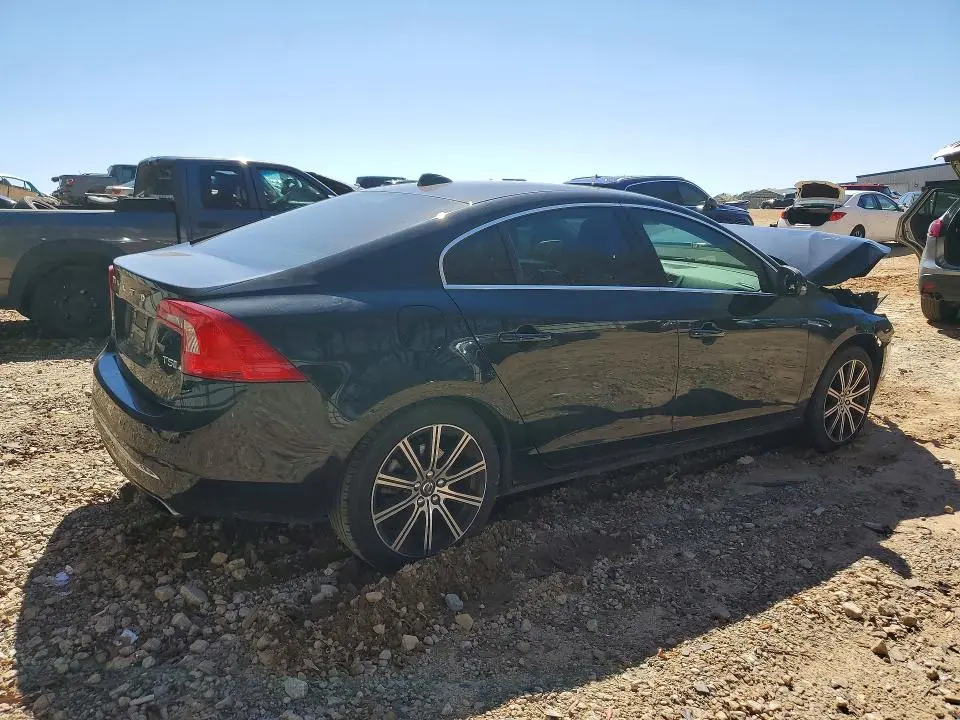 2018 VOLVO S60 PREMIER  