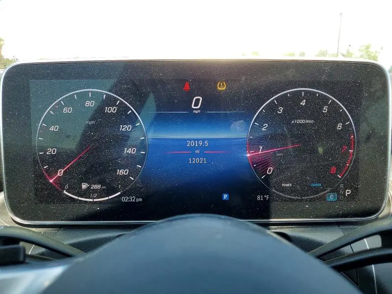 2023 MERCEDES-BENZ C 300  