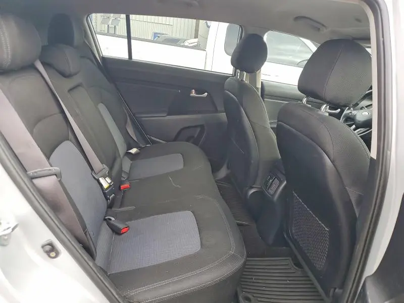 2016 KIA SPORTAGE LX  