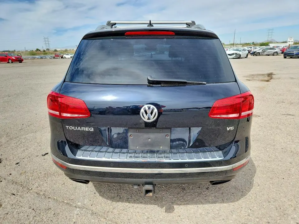2017 VOLKSWAGEN TOUAREG WOLFSBURG  
