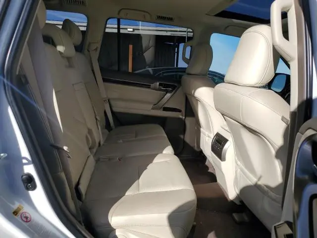 2016 LEXUS GX 460  