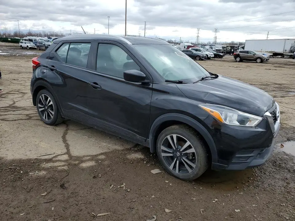 2019 NISSAN KICKS SV  