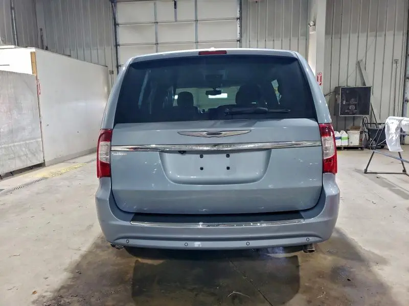 2013 CHRYSLER TOWN & COUNTRY TOURING L  