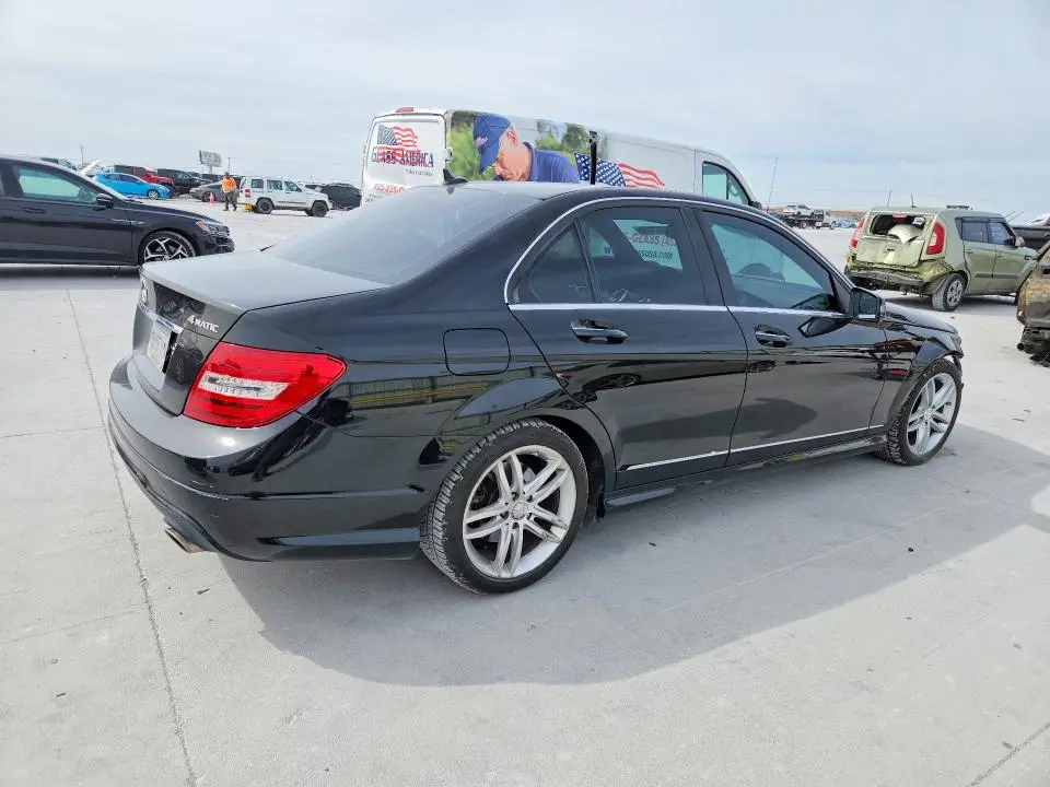 2012 MERCEDES-BENZ C 300 4MATIC  