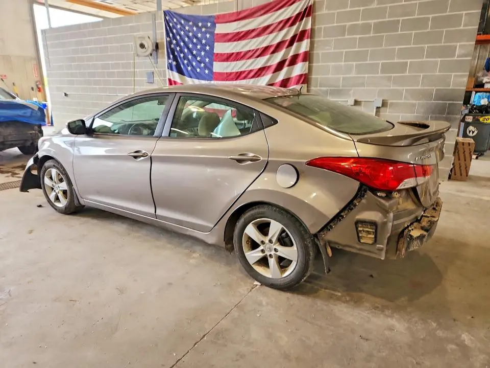 2012 HYUNDAI ELANTRA GLS  
