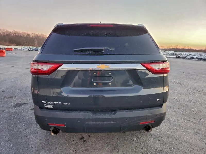 2019 CHEVROLET TRAVERSE LT  