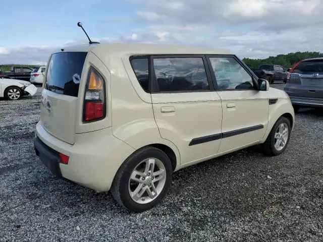 2010 KIA SOUL +  