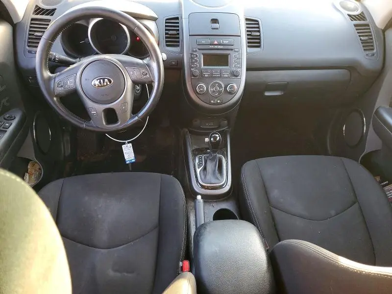 2013 KIA SOUL +  