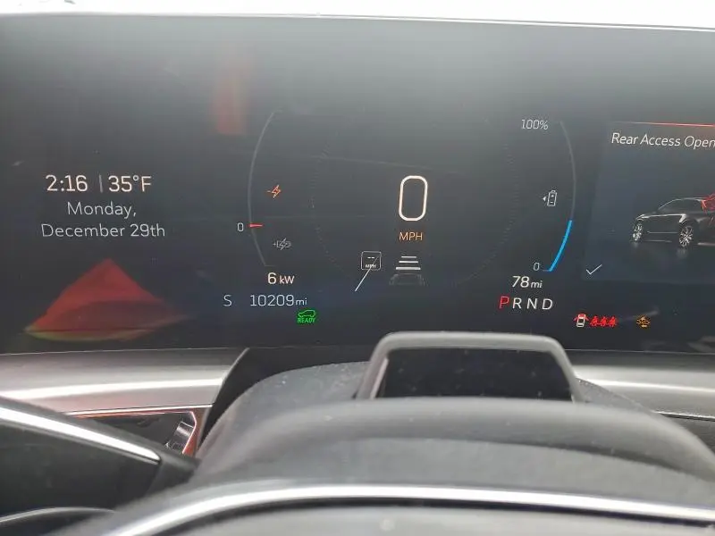 2024 CADILLAC LYRIQ LUXURY  