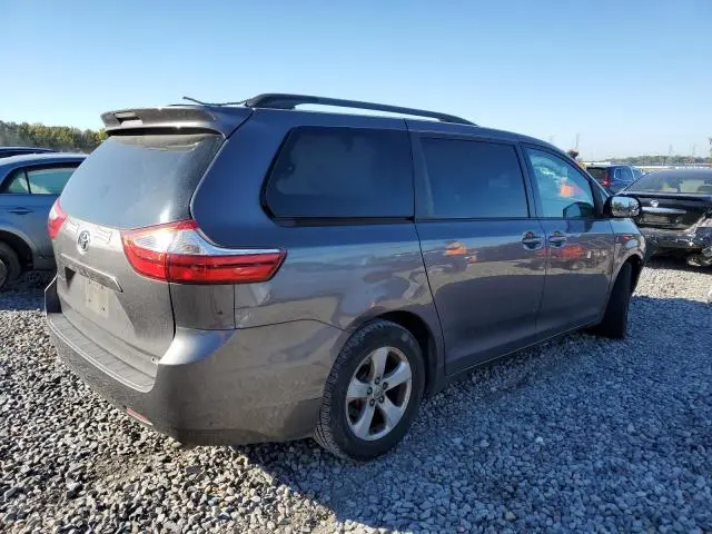 2015 TOYOTA SIENNA LE  
