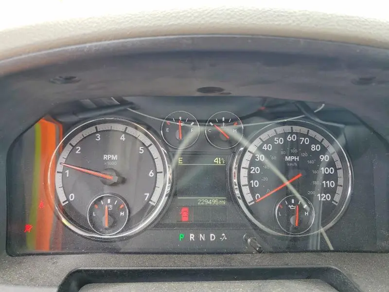 2012 DODGE RAM 1500 SLT  