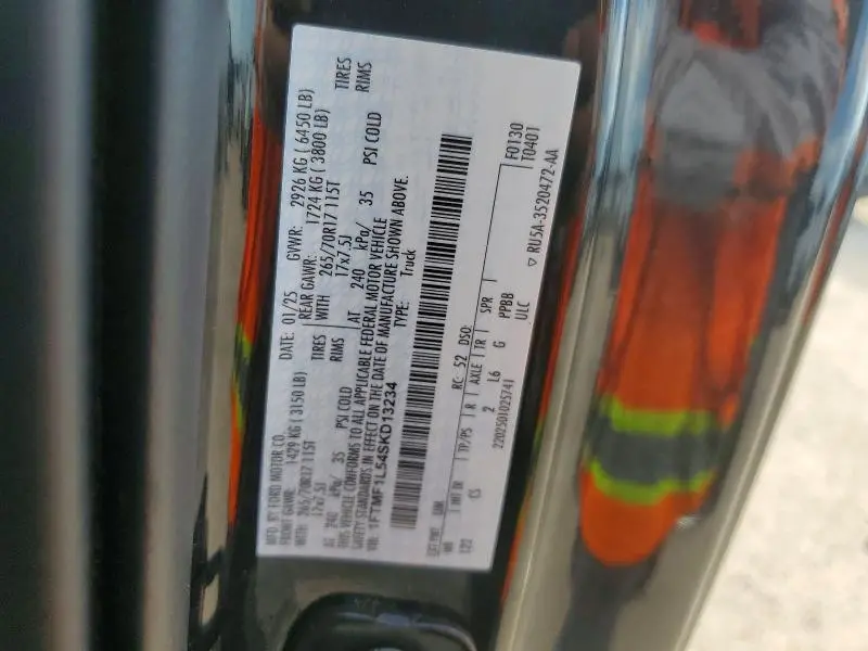 2025 FORD F150 XL  