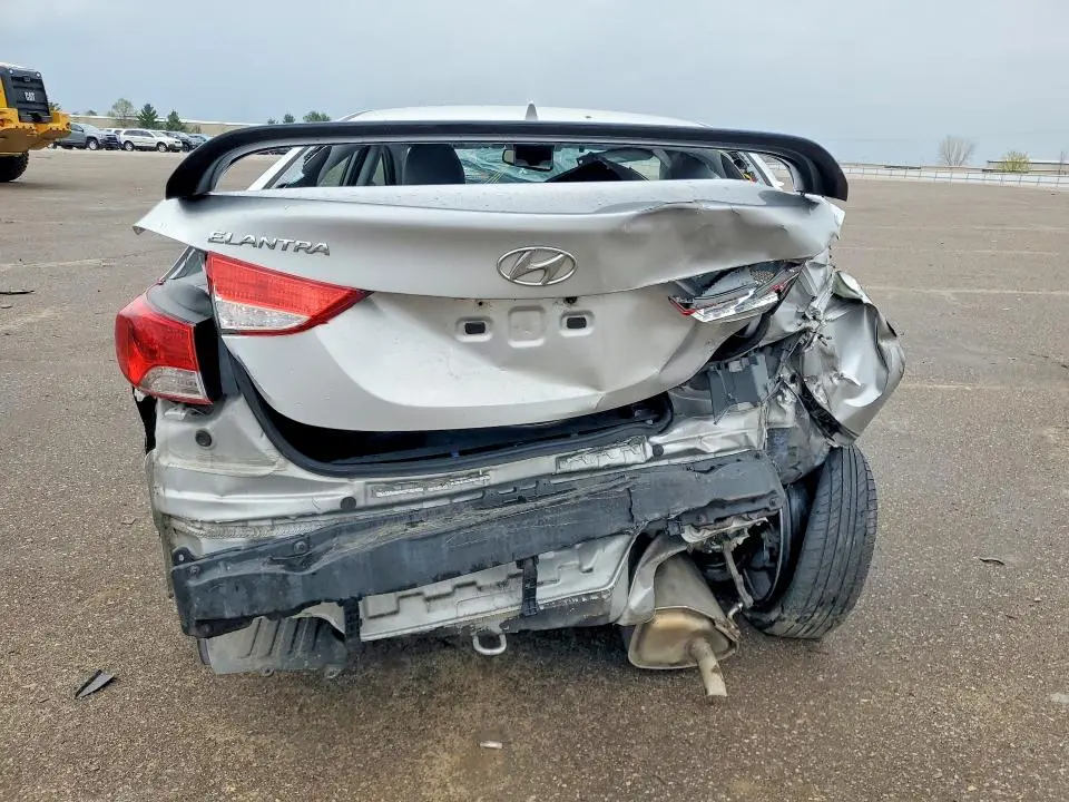 2013 HYUNDAI ELANTRA   