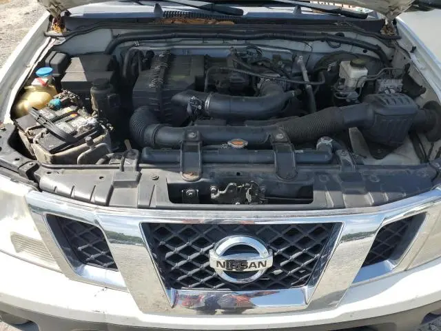 2017 NISSAN FRONTIER S  