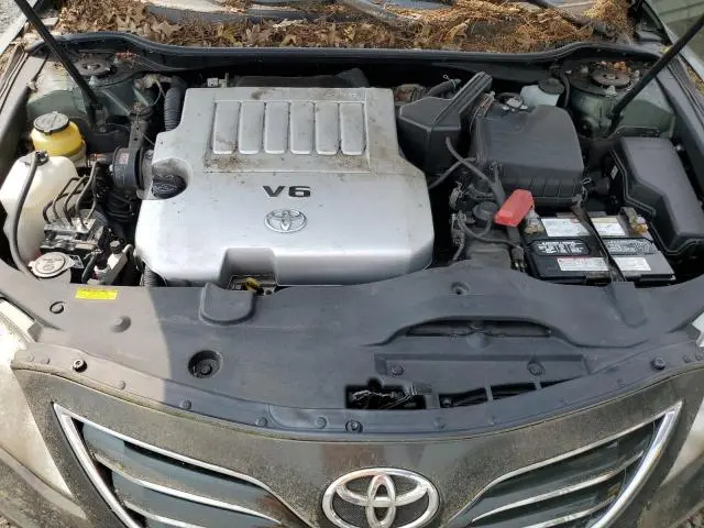 2011 TOYOTA CAMRY SE  