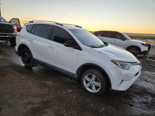 2016 TOYOTA RAV4 XLE  