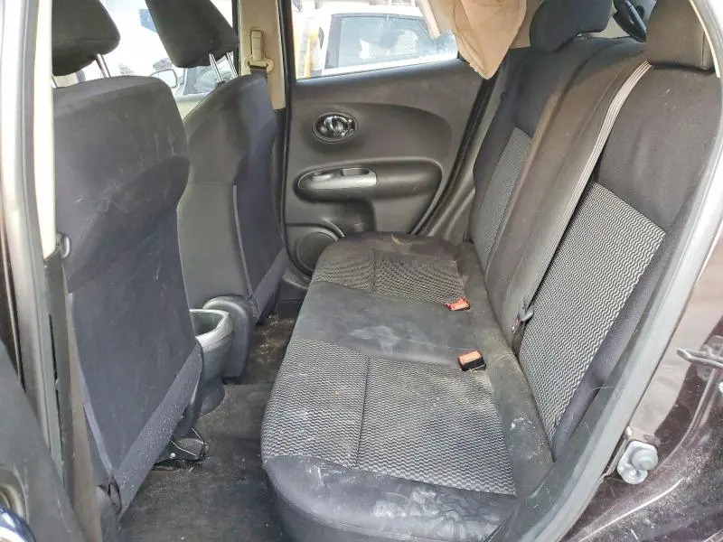 2016 NISSAN JUKE S  
