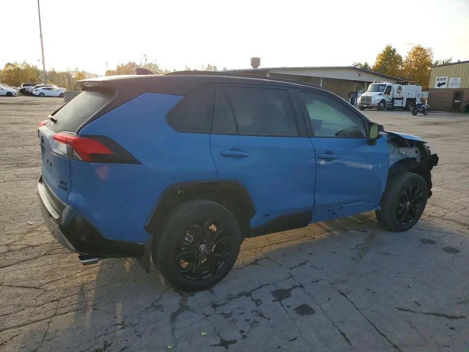 2024 TOYOTA RAV4 XSE  