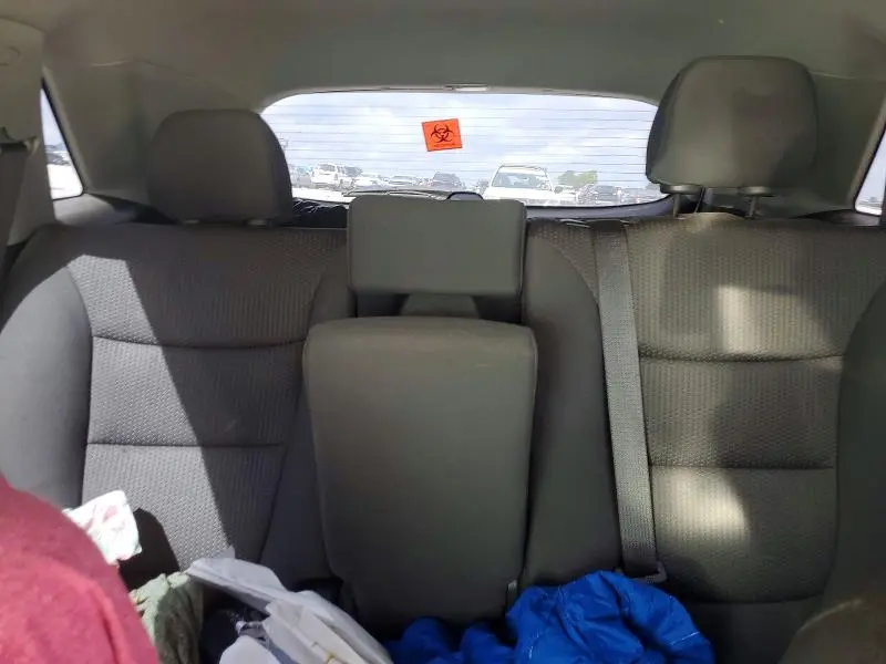 2012 KIA SORENTO LX  