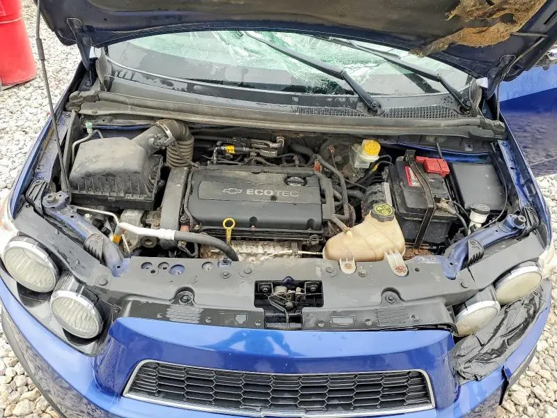 2013 CHEVROLET SONIC LT  